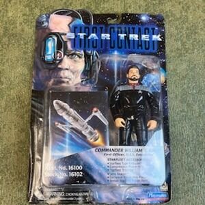Star Trek First Contact William T Riker Playmates Figure 16102 1996 NEW